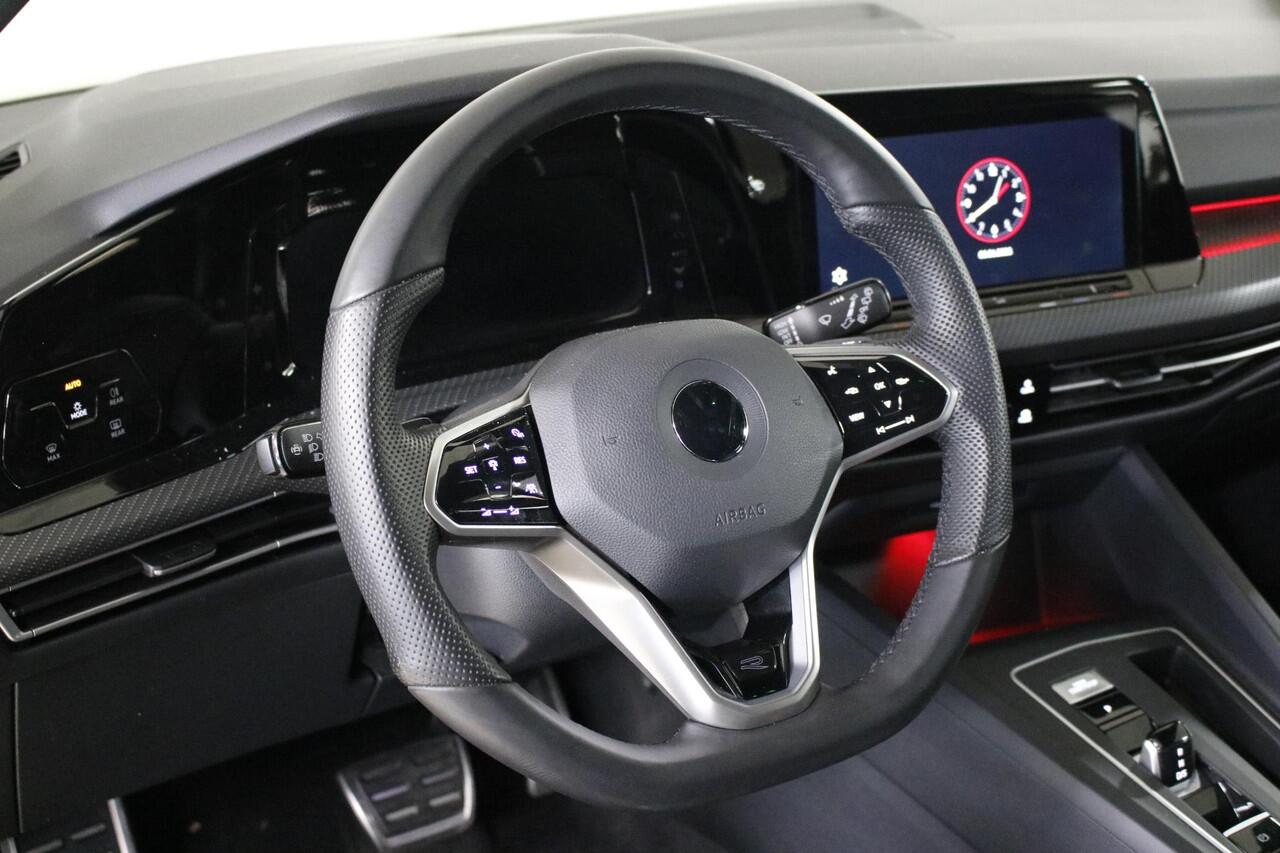 Volkswagen GOLF 1.5 eTSI R-Line Business+ 160 PK | Mild Hybride | Carplay | LED | Sfeerverl | DAB.