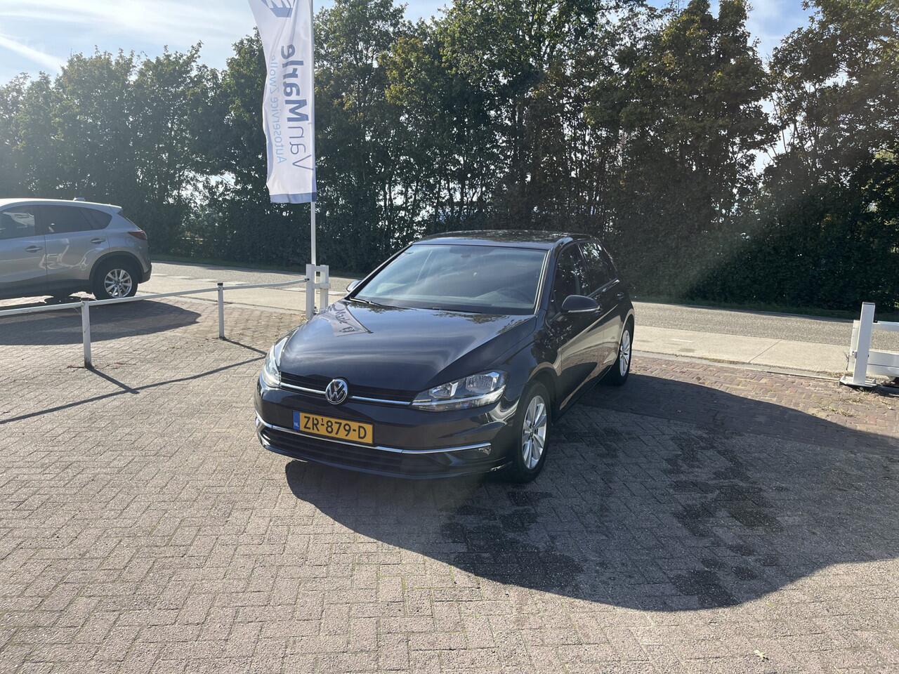 Volkswagen GOLF 1.0 TSI Comfortline Business STOELVERWARMING MASSAGESTOELEN CARPLAY