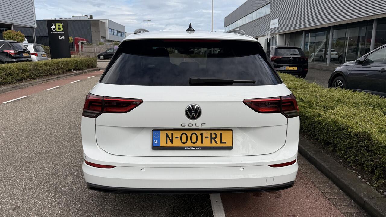 Volkswagen GOLF Variant 1.5 TSI Style / Adaptive Cruise Control / CarPlay / Stuur en Stoelverwarming