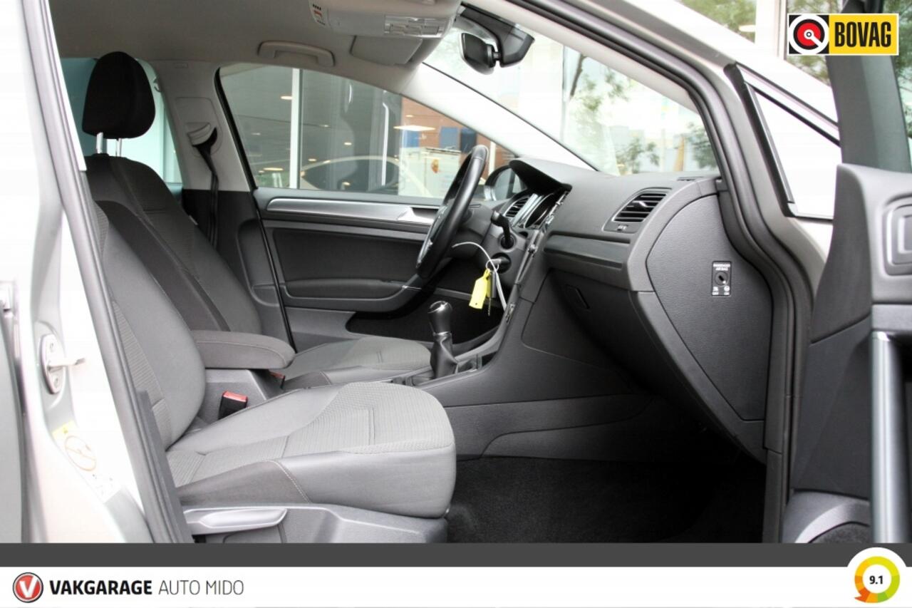 Volkswagen GOLF 1.5 TSI Comfortline Business -Trekhaak-