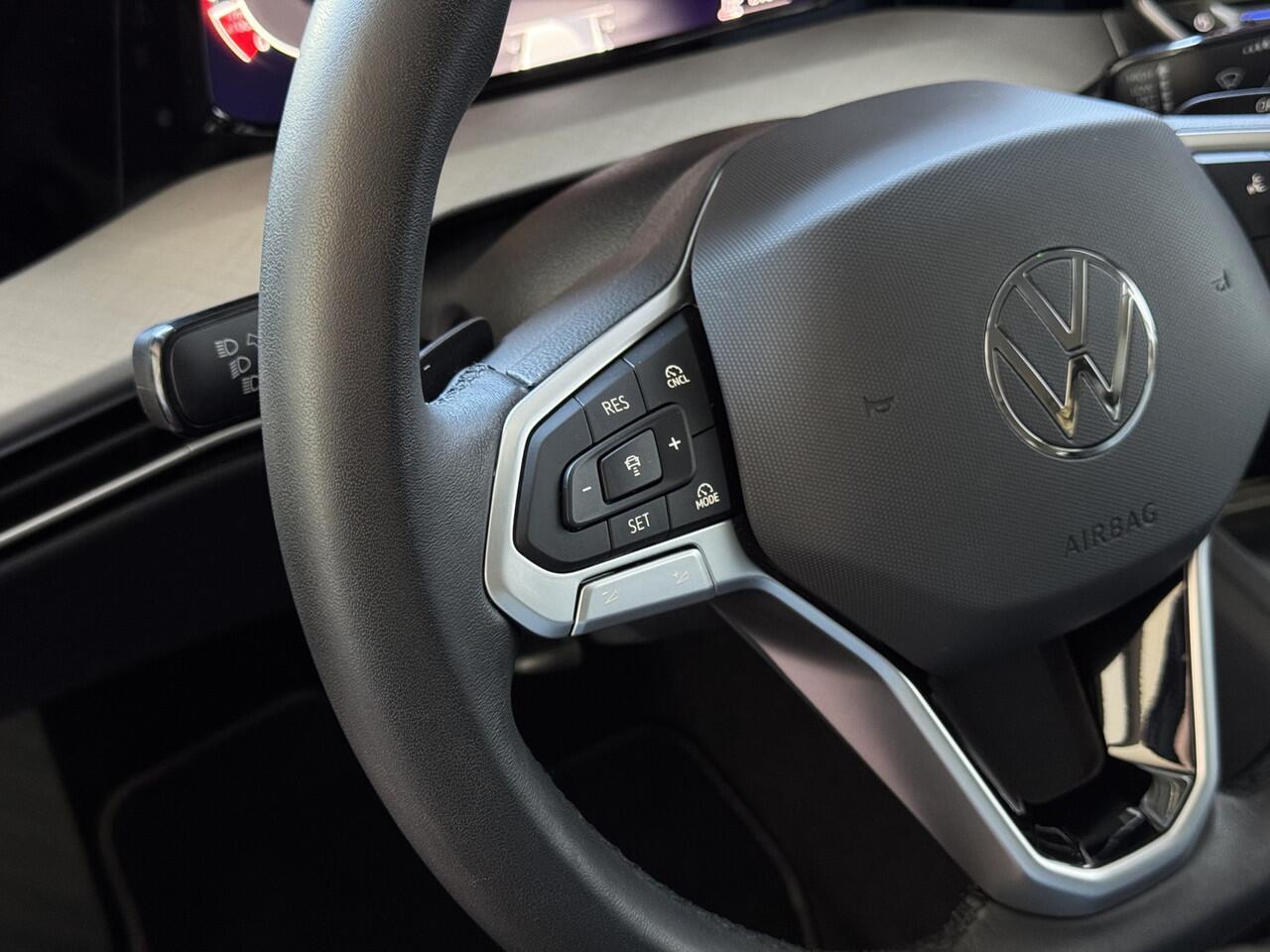 Volkswagen GOLF ?8.5? 1.5 TSI 150PK EDITION LED CARPLAY NAVI CAMERA STOEL/STUUR VERW KEYLESS MHEV "Volkswagen rijden begint bij Topautos.nl - 75 topmodellen direct op voorraad!"