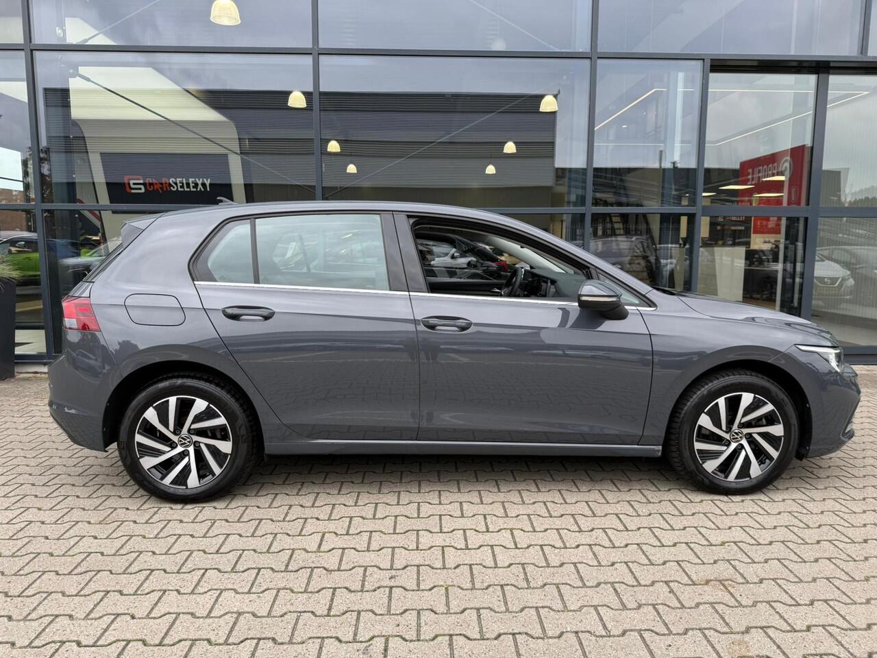 Volkswagen GOLF 1.4 eHybrid Plug-In Style *Trekhaak & ACC*