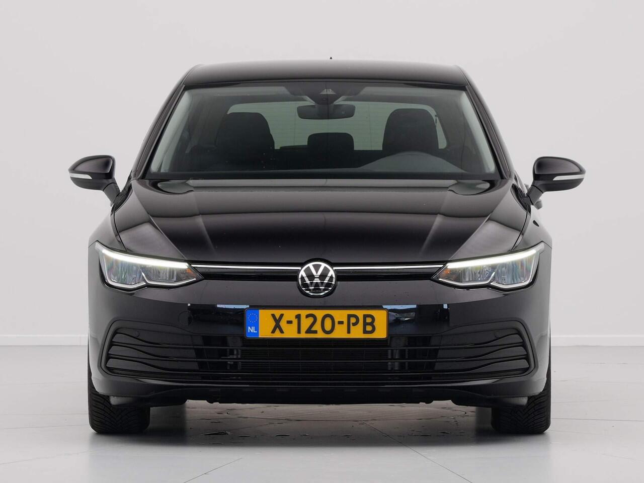 Volkswagen GOLF 1.0 TSI Life Business Navigatie Acc Stuurverwarming Led 228