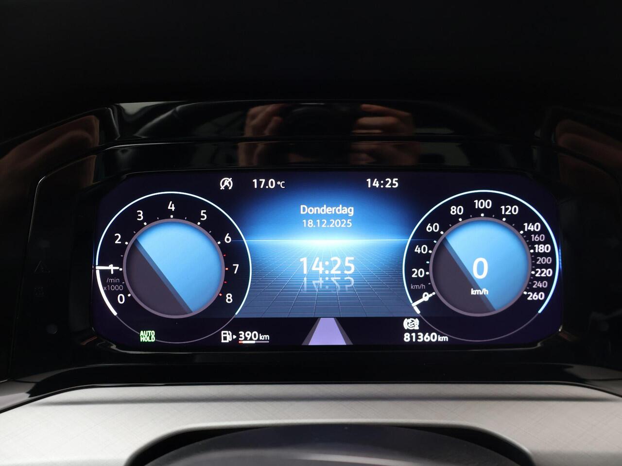 Volkswagen GOLF 1.0 TSI Life | 110 PK | Climate control | Adaptive cruise control | Apple Carplay/Android Auto | 17" LM velgen |