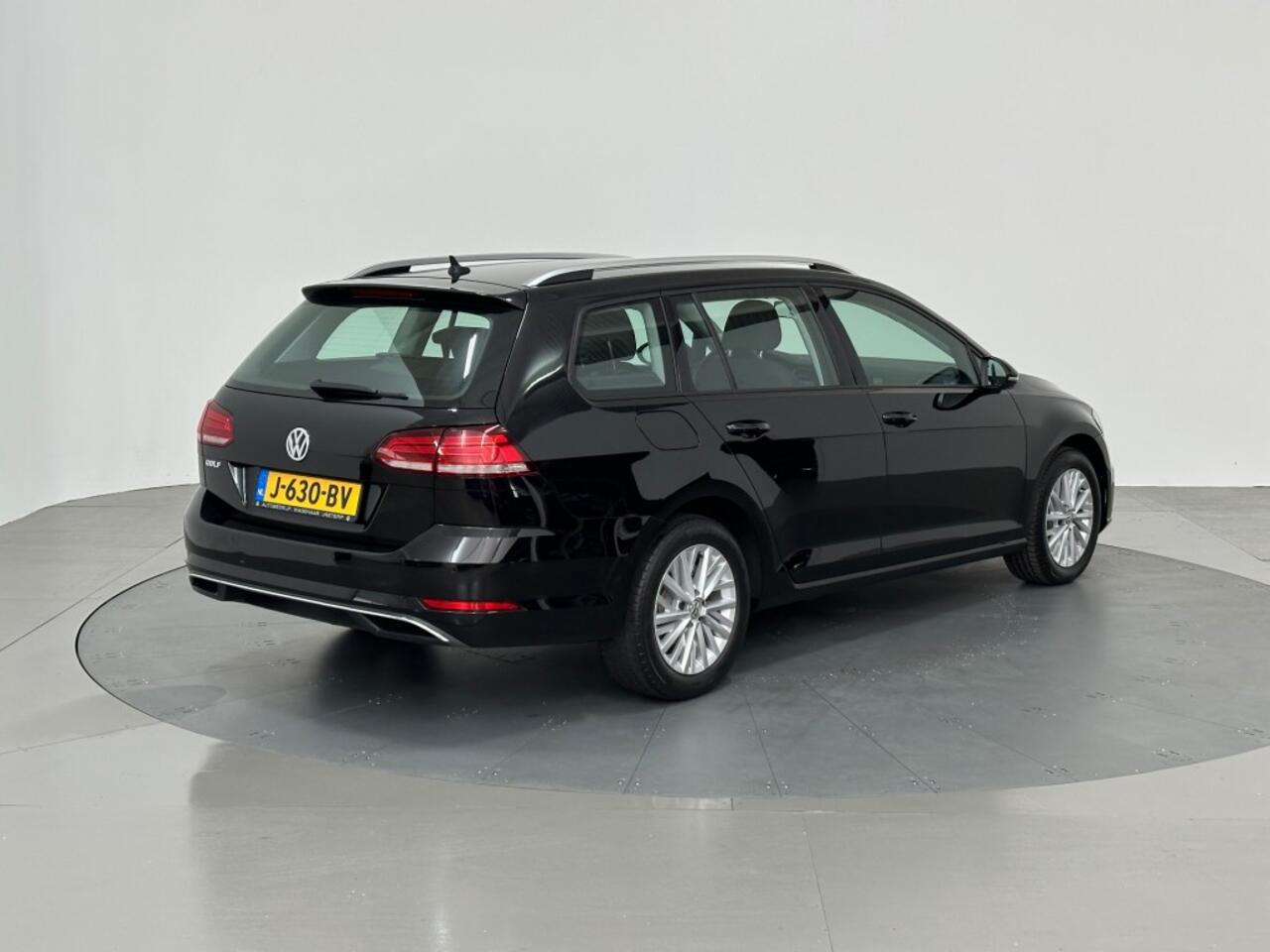 Volkswagen GOLF 1.6 TDI COMFORTLINE BNS ACC ERGO STOEL UNIEK
