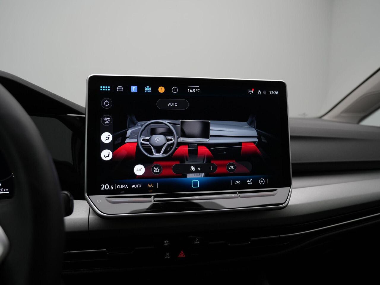 Volkswagen GOLF 1.5 TSI 115 pk Life Edition | Achteruitrijcamera | Adaptive Cruise | Keyless