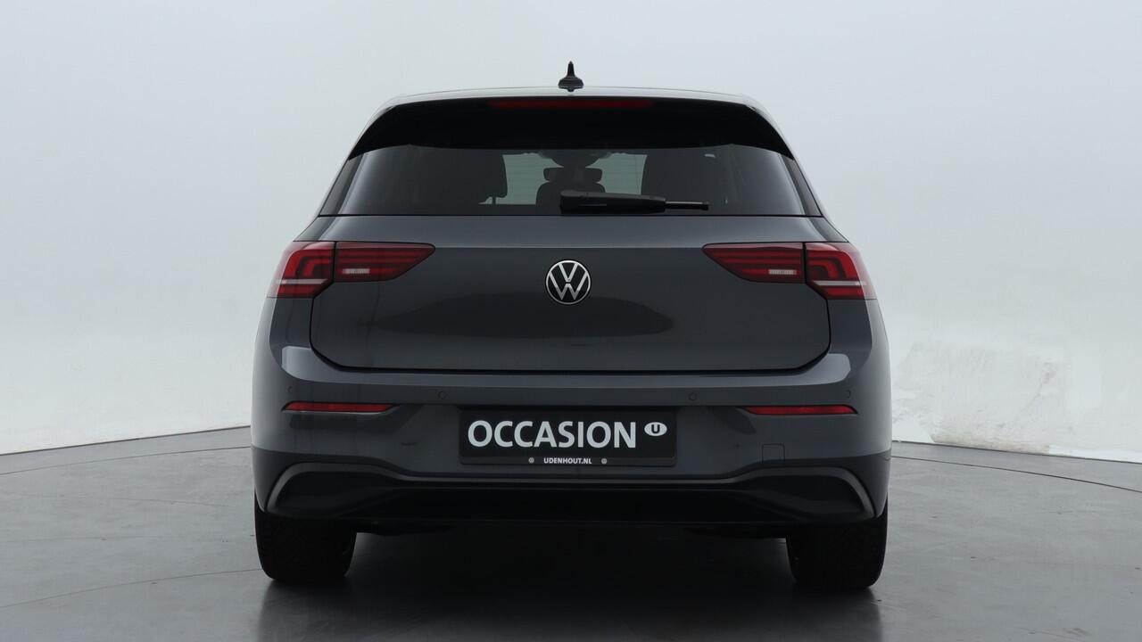 Volkswagen GOLF 1.5 eHybrid 204pk DSG Life Edition / Demonstratieauto
