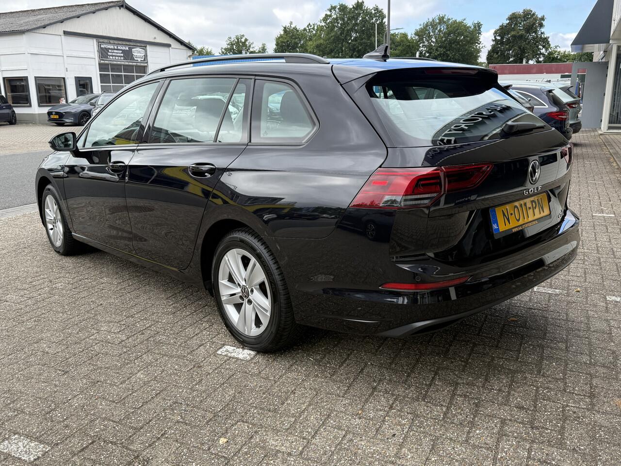 Volkswagen GOLF Variant 1.0 eTSI Life | Automaat | Adaptive Cruise | LED | DAB | Virtual Cockpit | Apple Carplay | PDC v+a