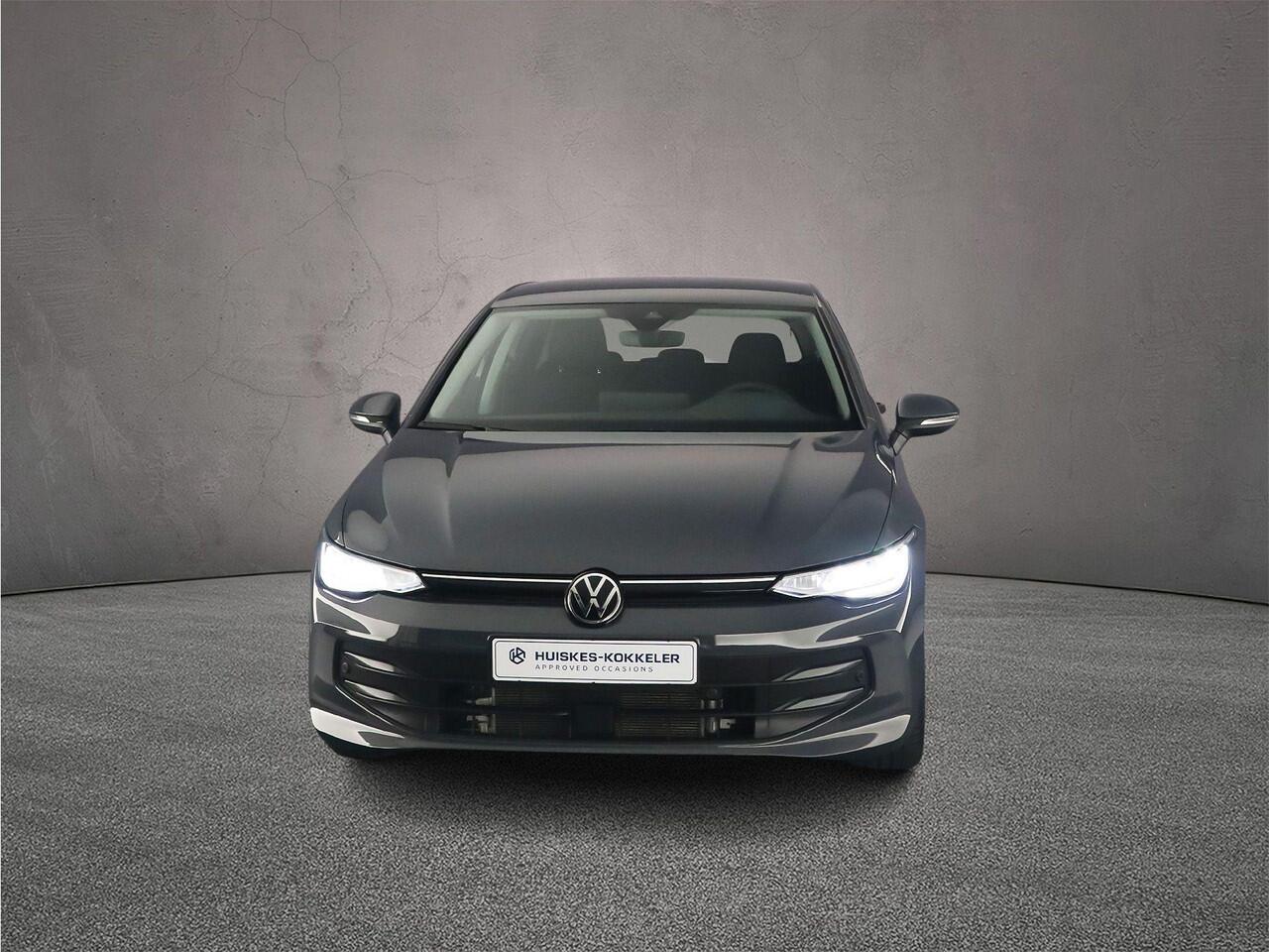 Volkswagen GOLF Life Edition 1.5 eTSI 115pk DSG Automaat Adaptive cruise control, Achteruitrijcamera, Stoelverwarming, Parkeersensoren, App connect, LED koplampen