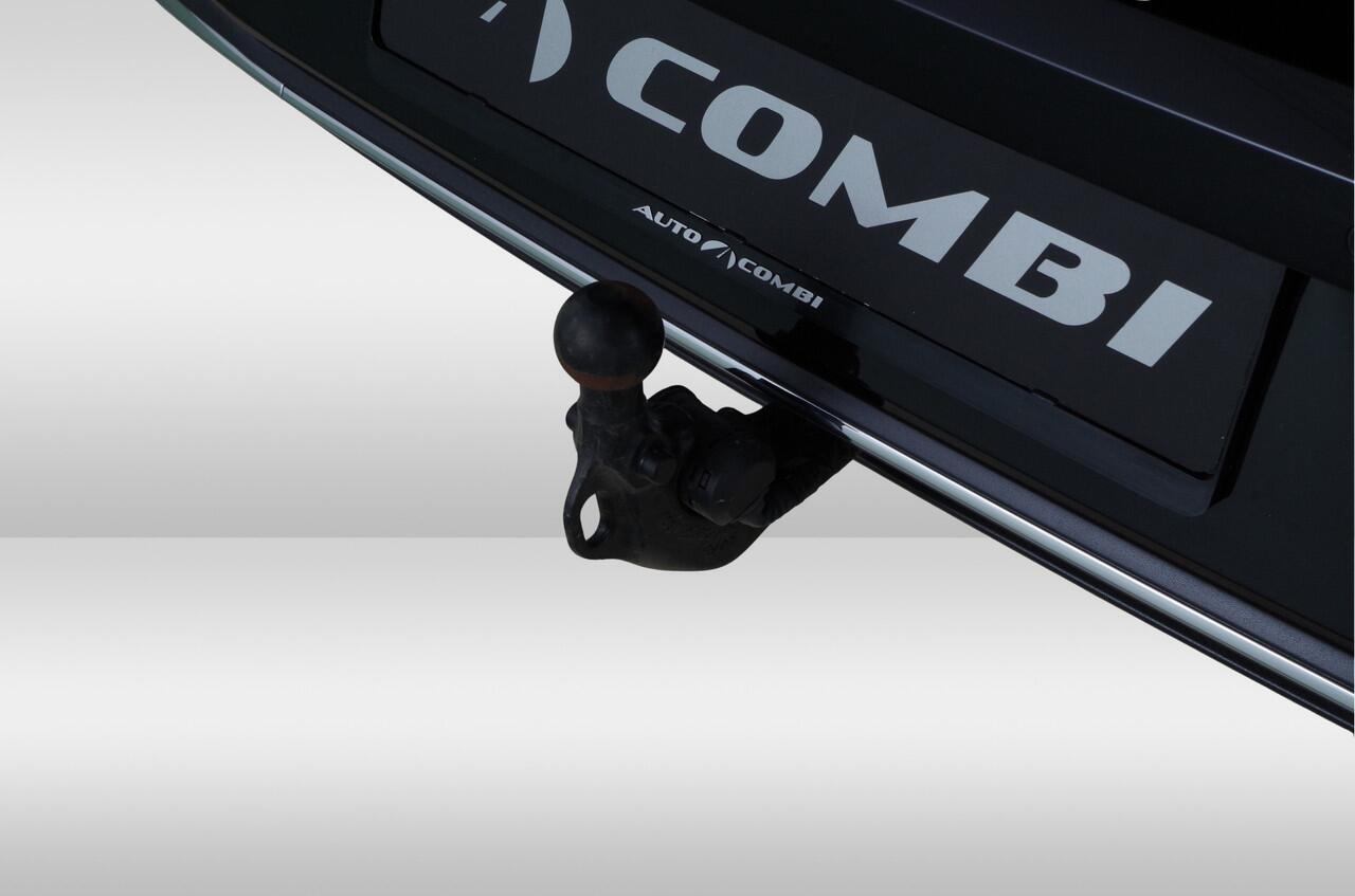 Volkswagen GOLF 1.4 eHybrid Style > 204pk/Pano.schuif/Memory/IQ.Light/trekhaak/Sportstoelen...