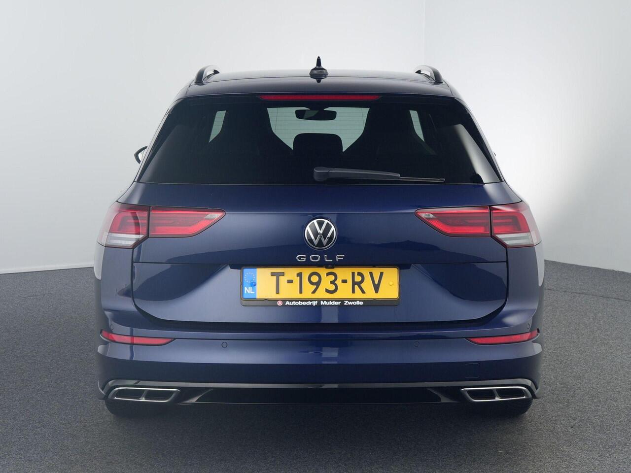 Volkswagen GOLF Variant 1.5 TSI R-Line | Carplay | Camera | ACC |