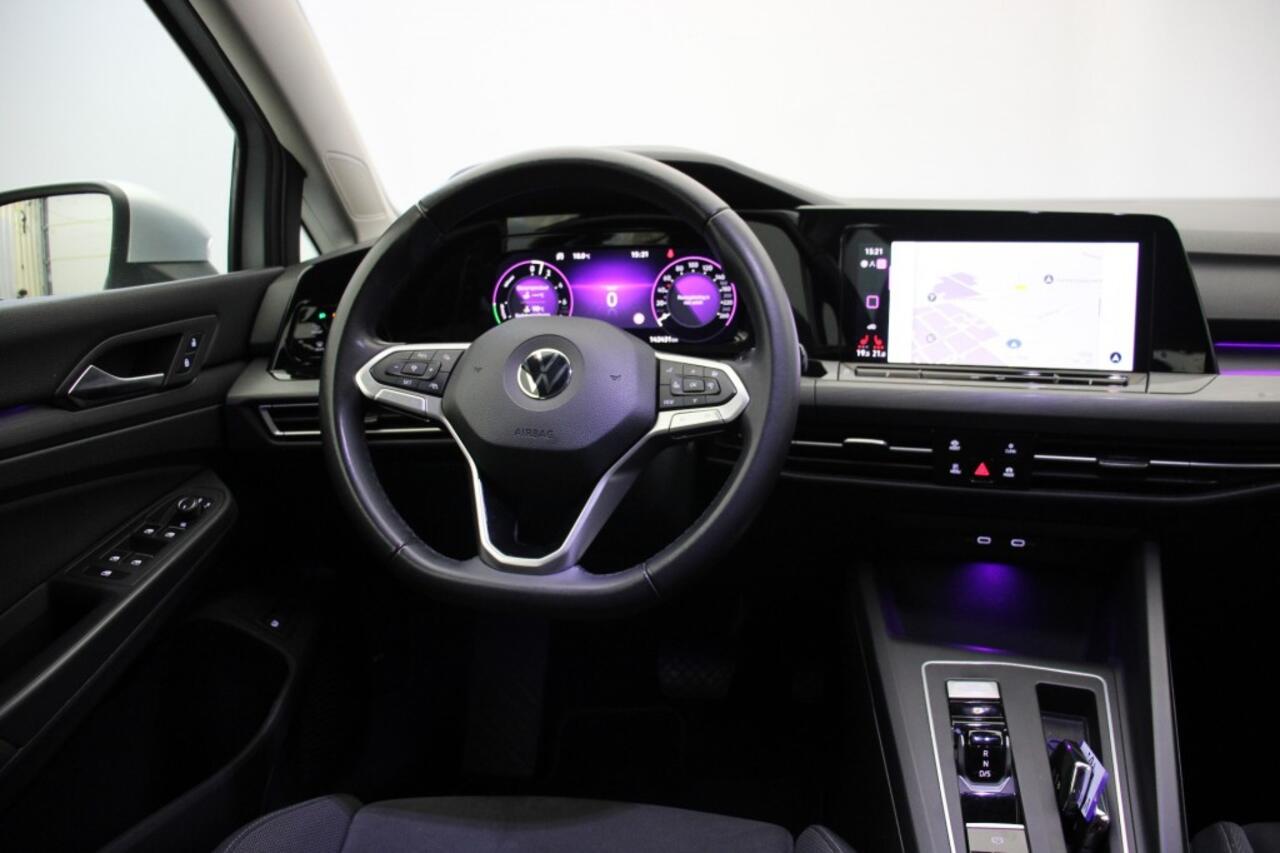 Volkswagen GOLF 1.4 eHybrid PHEV Style GTE - Carplay, Massage, Digitaal Cockpit, Stoelverw.