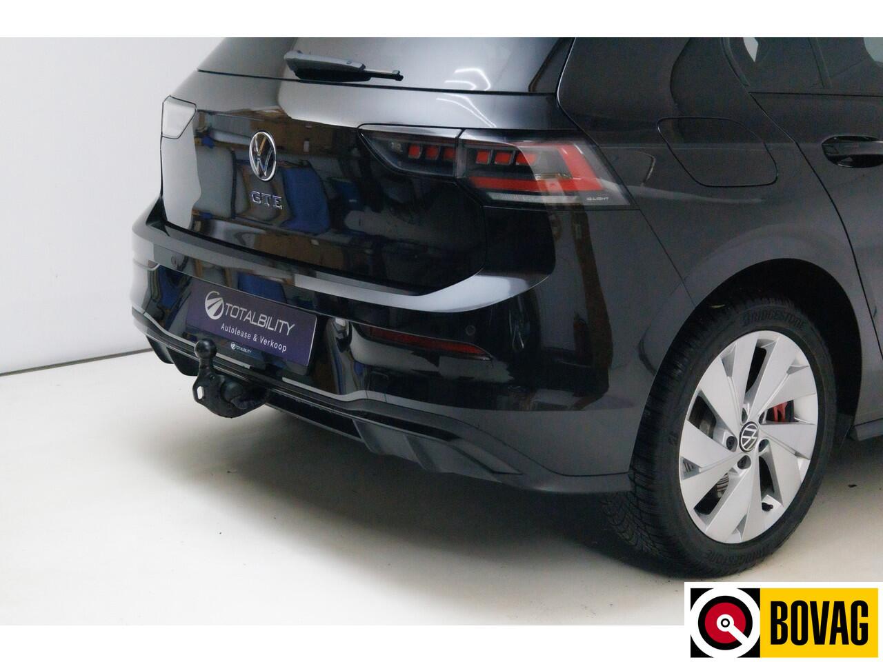 Volkswagen GOLF 1.5 eHybrid GTE Black 272 PK automaat | IQ Led | Elec. trekhaak | Headup | Stoel- & stuurverw. | PDC V + A, Camera, App. connect, Navigatie, 131 KM actieradius (WLTP)