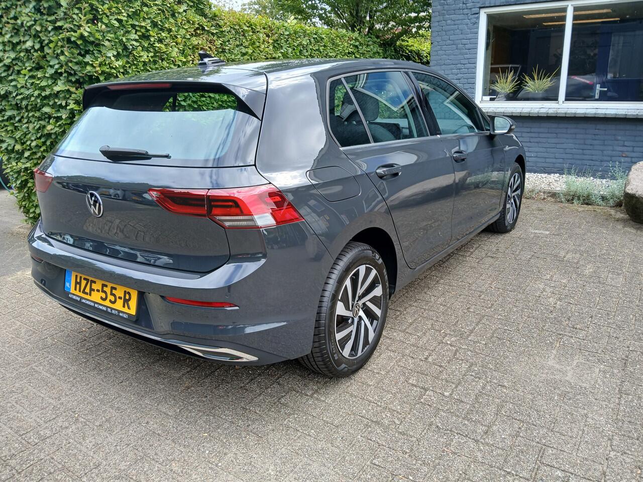 Volkswagen GOLF 1.4 eHybrid Style PHEV / camera / DSG / massage stoel /