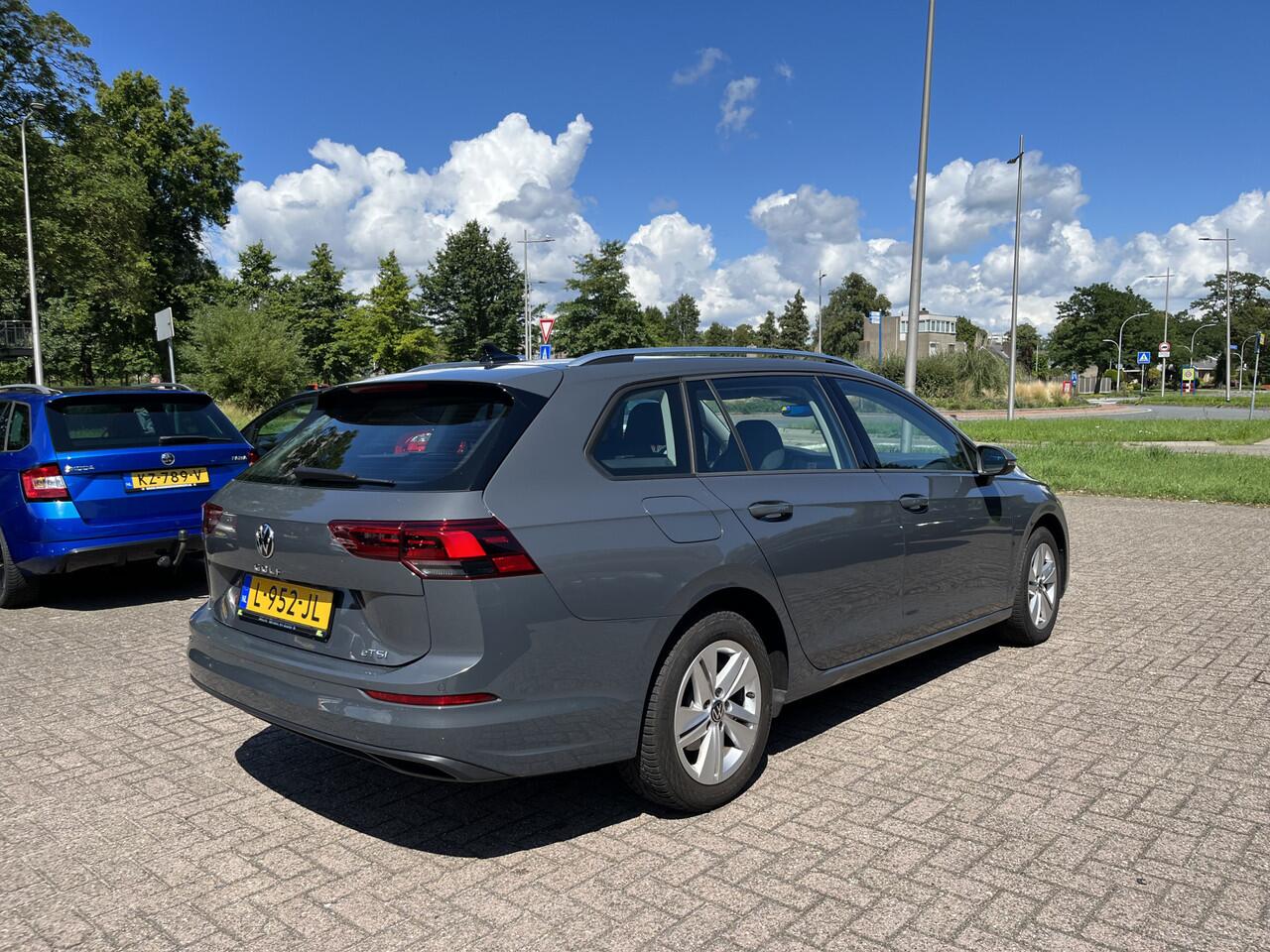 Volkswagen GOLF Variant 1.0 eTSI Life navi Cruise Lmv Pdc