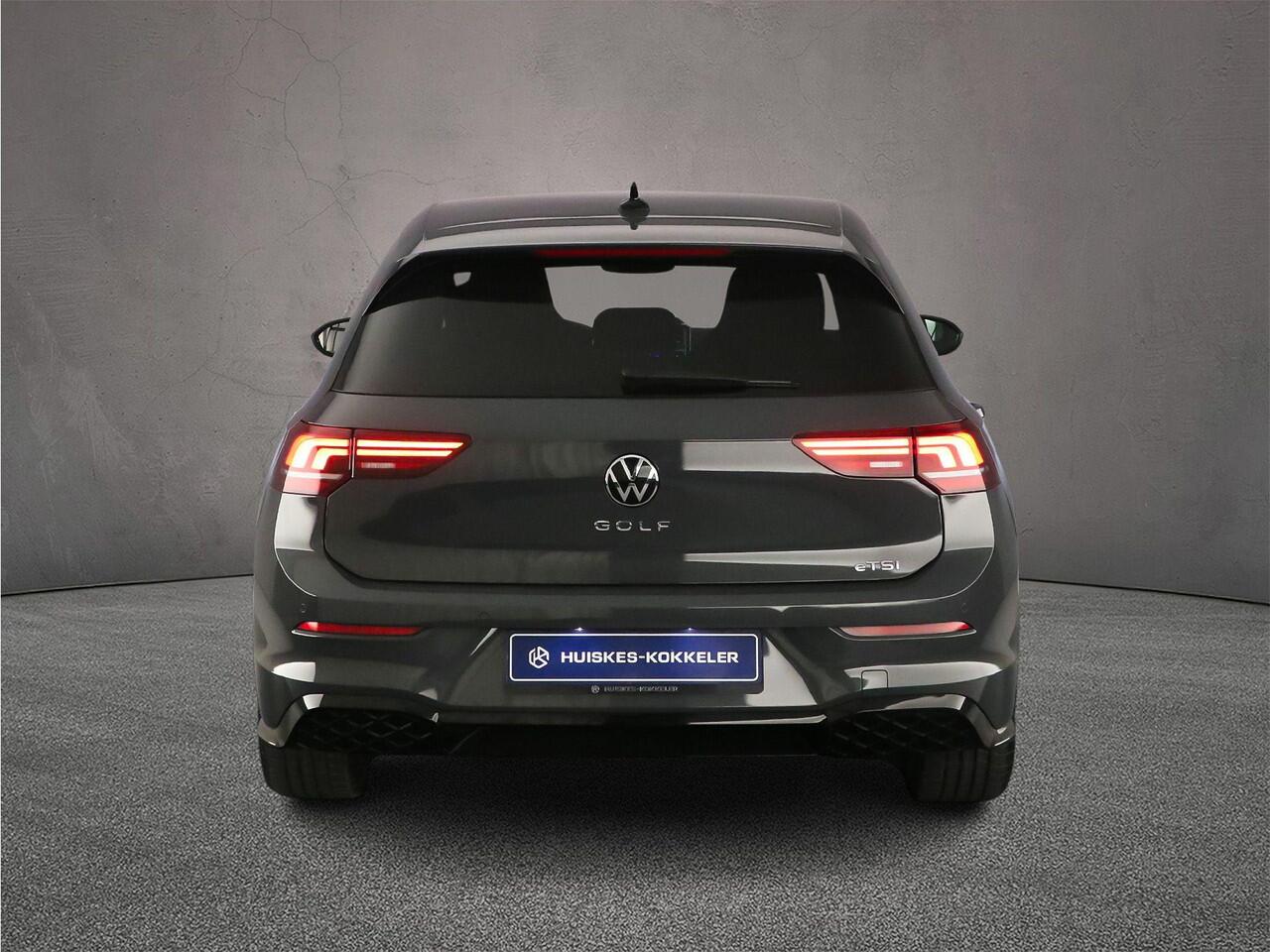 Volkswagen GOLF R-Line Edition 1.5 eTSI 150pk DSG Automaat Achteruitrijcamera, Adaptive cruise control, Navigatie, LED koplampen, Stuurwiel verwarmd, Parkeersensoren, Stoelverwarming
