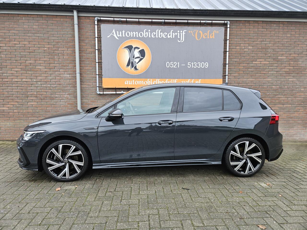 Volkswagen GOLF 1.5 eTSI R-Line