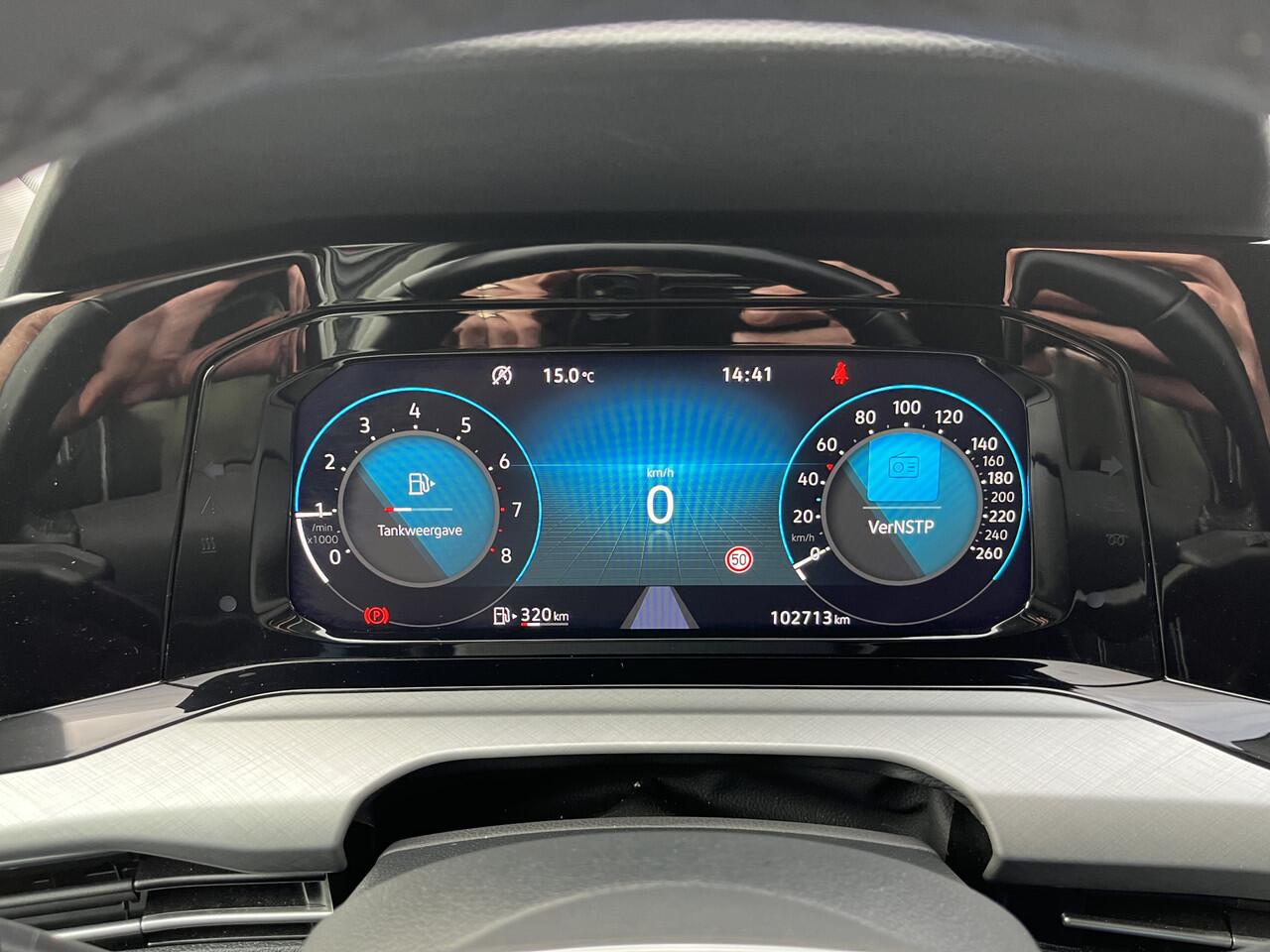 Volkswagen GOLF 1.5 TSI 130PK Life Dealer Onderh. Virtual 1e Eign.