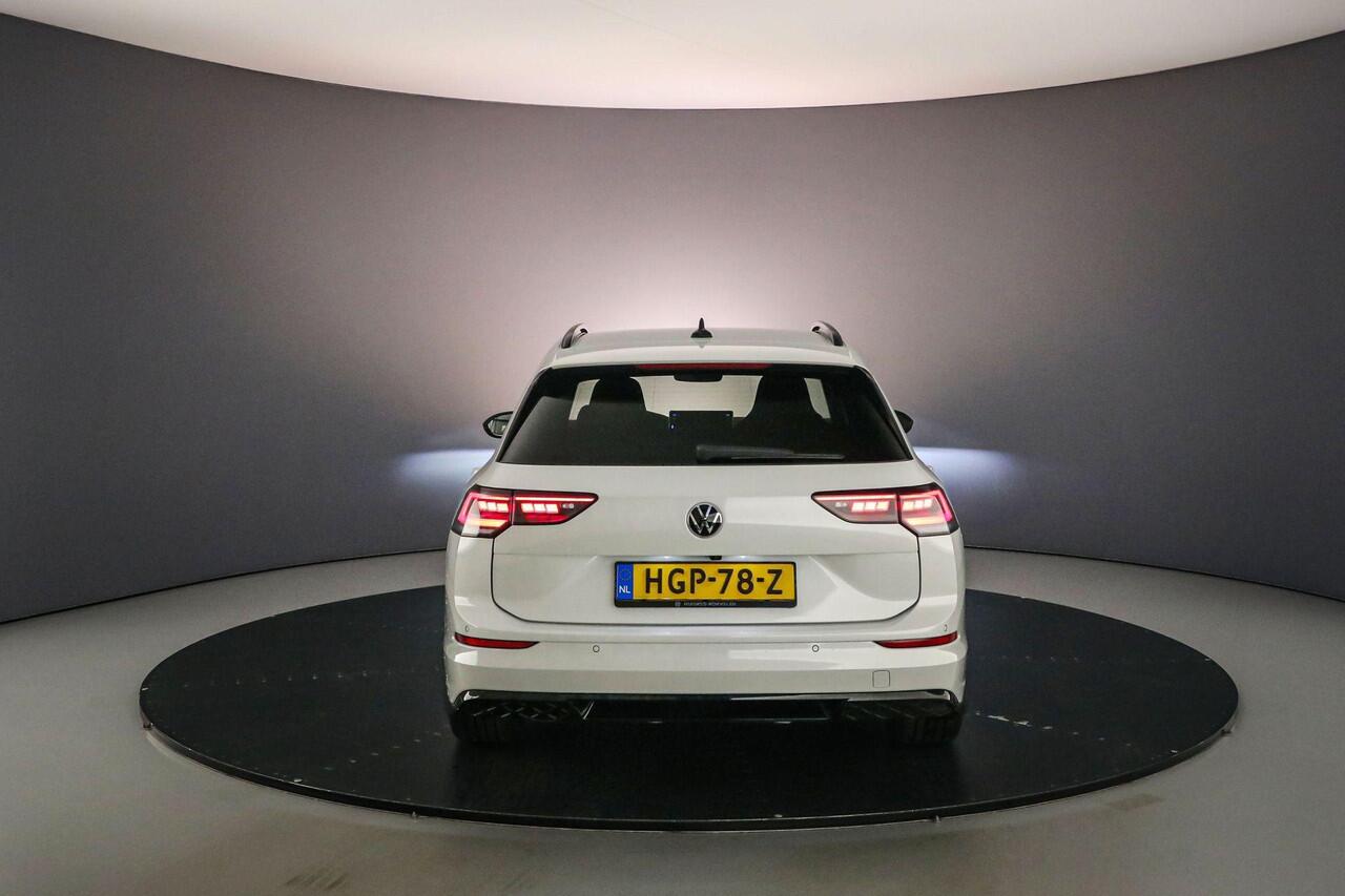 Volkswagen GOLF Variant Life Edition 1.5 eTSI 115pk DSG Automaat Adaptive cruise control, Navigatie, 360 camera, Achteruitrijcamera, Stuurwiel verwarmd, Elektrische achterklep, LED matrix koplampen