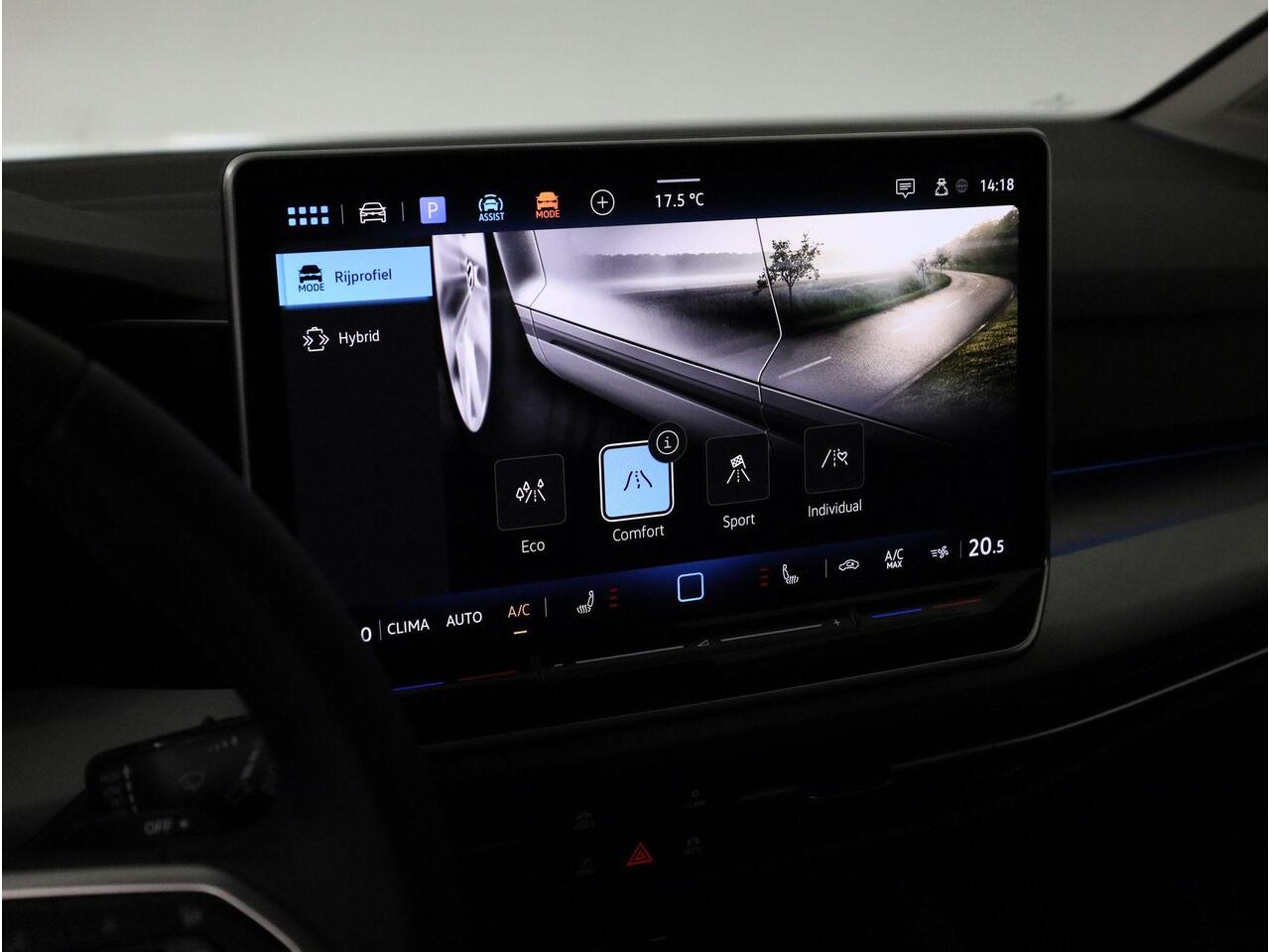 Volkswagen GOLF Life Edition 1.5 eHybrid 204 pk