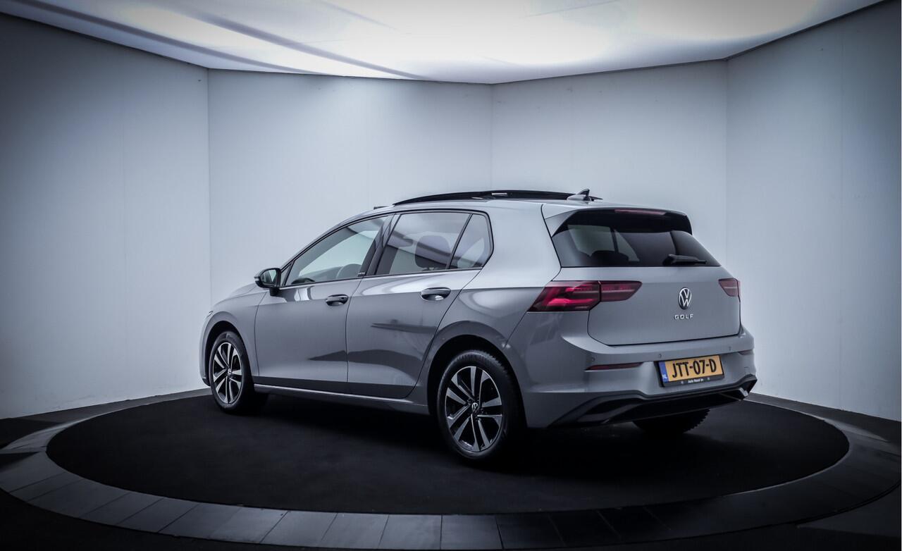 Volkswagen GOLF 1.5TSI LIFE Business PANO | IQ LIGHTS | VIRTUAL | ACC | STUUR+STOELVERW | CARPLAY | AMBIANCE LIGHT | LMV