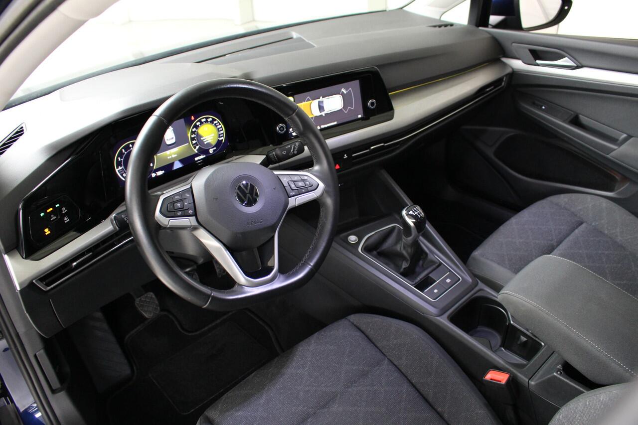 Volkswagen GOLF 1.5 TSI Life Automatische Airco | Apple Carplay | Android Auto | lichtmetalen Velgen