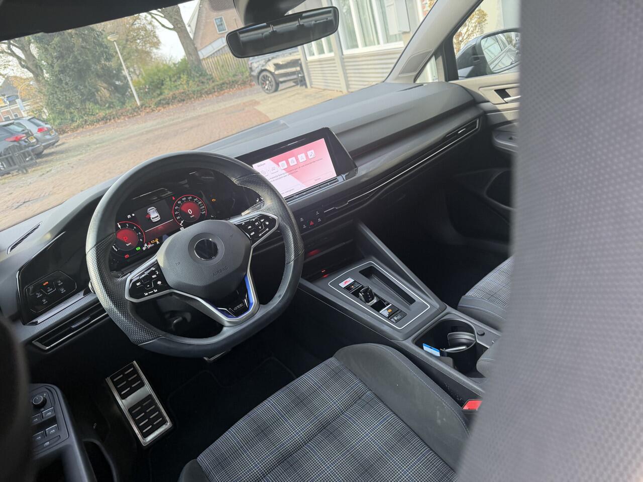 Volkswagen GOLF 1.4 eHybrid GTE 5-drs Hatchb. | IQ | LMV | Winterpakket | Navi | 10-2020 86.289 KM