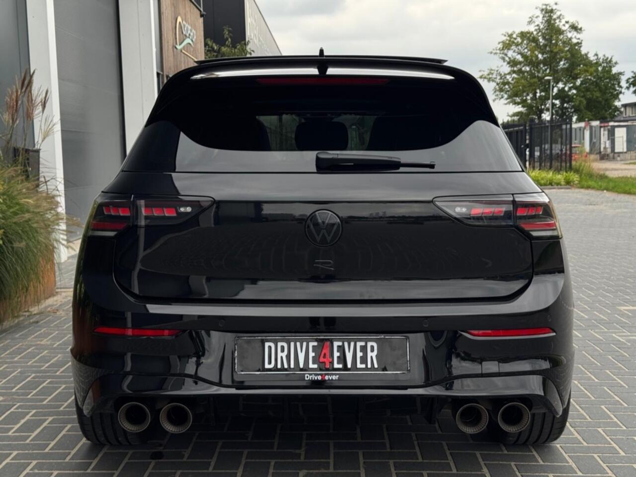 Volkswagen GOLF 8.5 2.0 TSI 4Motion R 333PK FUL PANO AKRA DRIFT GARANTIE NAVI CA