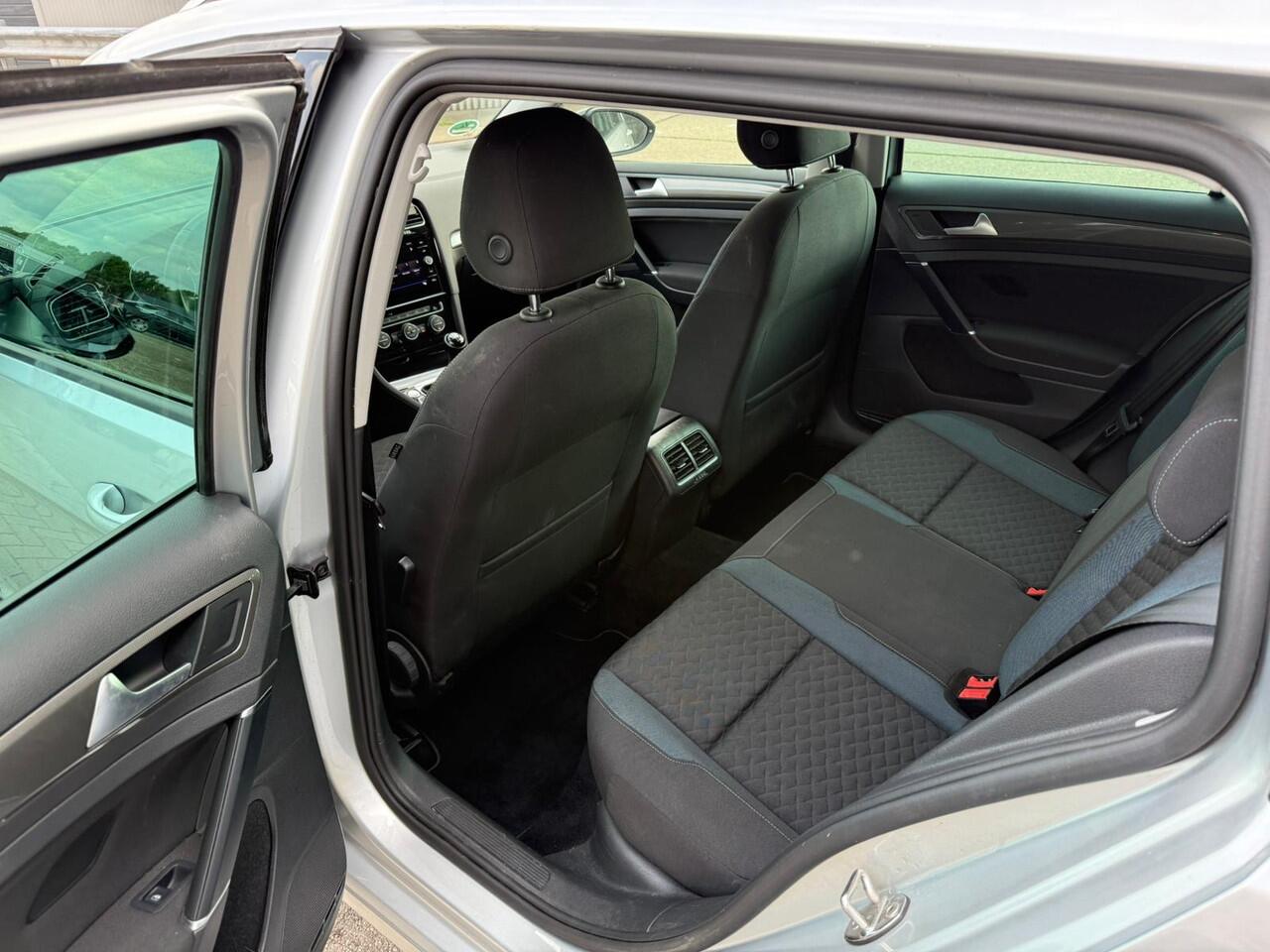 Volkswagen GOLF Variant 1.0 TSI BlueMotion Technology