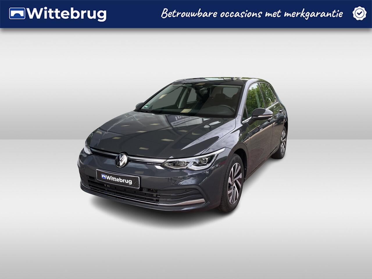 volkswagen-golf-1.4-ehybrid-204pk-d