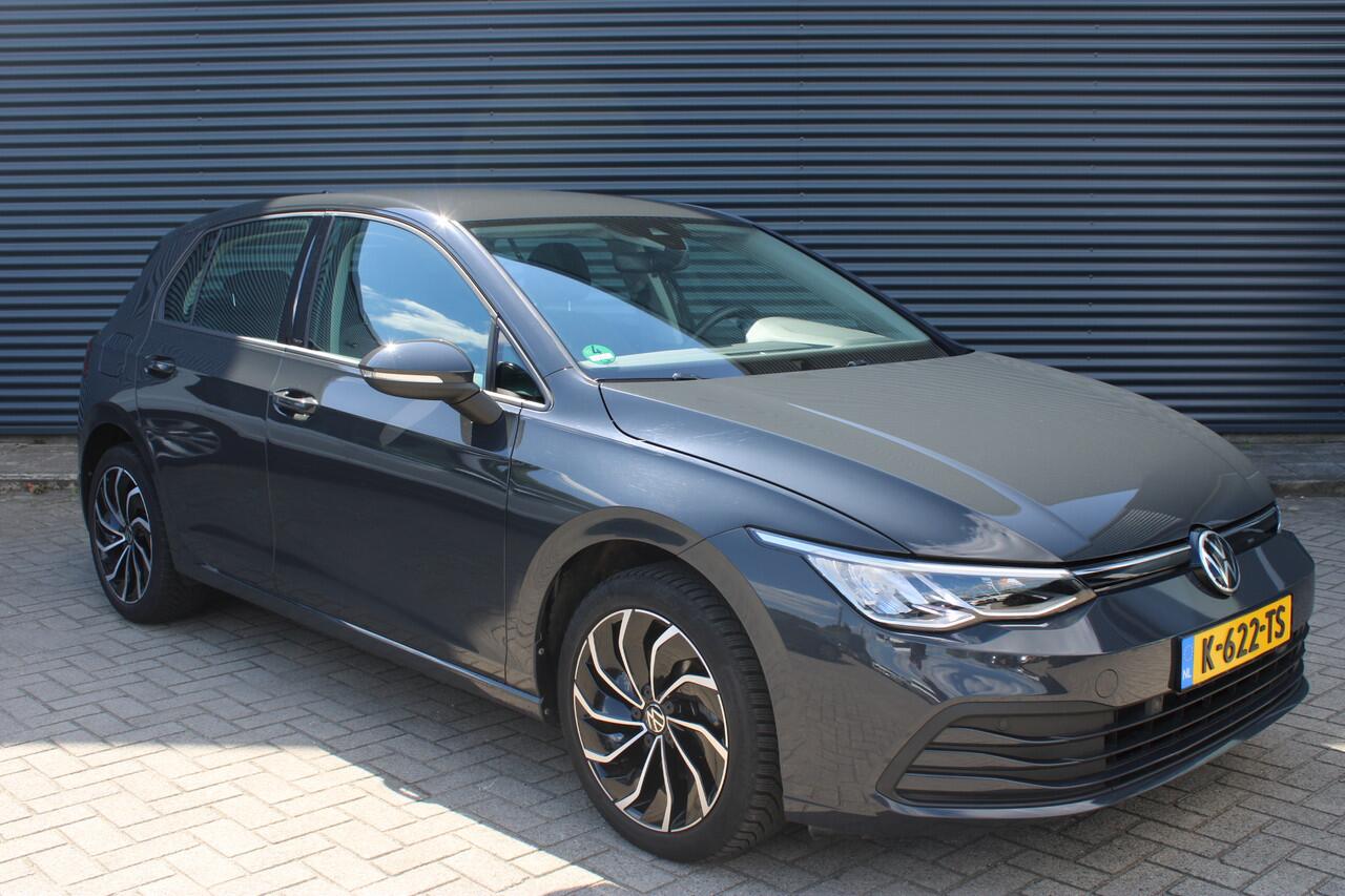 Volkswagen GOLF 1.0 TSI Life Led Adaptive-Cruise Vitual-Cockpit Trekhaak