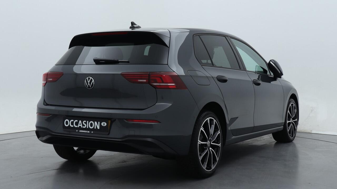 Volkswagen GOLF 1.5 eHybrid 204pk DSG Life Edition / Demonstratieauto