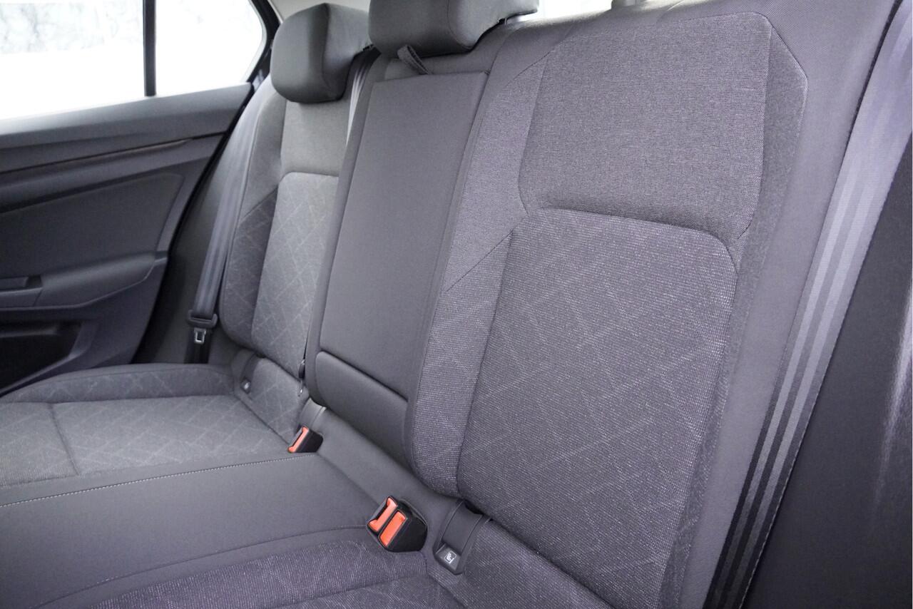 Volkswagen GOLF 1.0 TSI Life BJ2021 Lmv 16" | Led V+A | Pdc | Navi | App-Connect | Dashboard verlichting | Virtual cockpit | Climate control | Cruise control | Getint glas