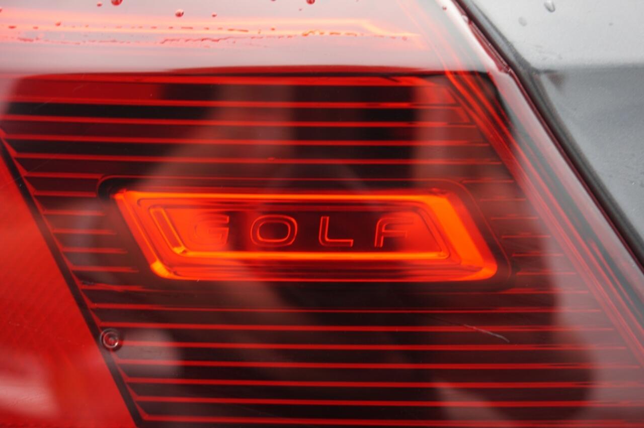 Volkswagen GOLF 8 CARPLAY | PARKSENS V+A | CLIMA | 16'LMV | DAB+ | ORG NL