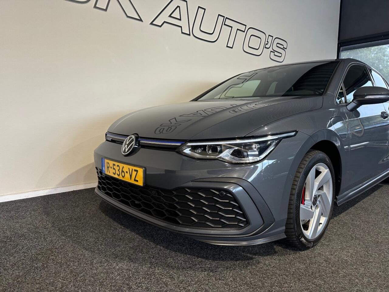 Volkswagen GOLF 1.4 EHYBRID GTE l SFEERVERl l VIRTUAL CO l STOELVERW l TREKHAAK l