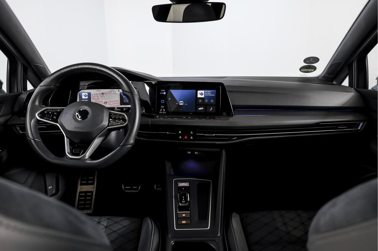 Volkswagen GOLF Variant 1.5 eTSI 150 PK R-Line - Automaat | S/K- Panodak | Dig. Cockpit | Adapt. Cruise | PDC | Camera | NAV + App. Connect | ECC | Afn. Trekhaak | LM 18" |