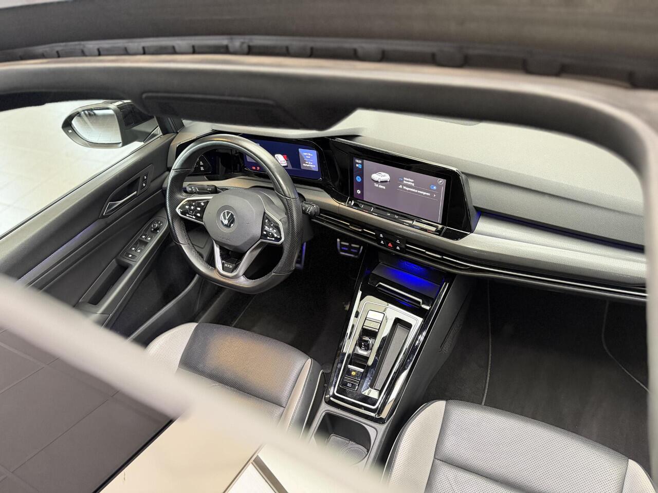 Volkswagen GOLF 2.0 TDI GTD / Leder / Pano / Head-up /