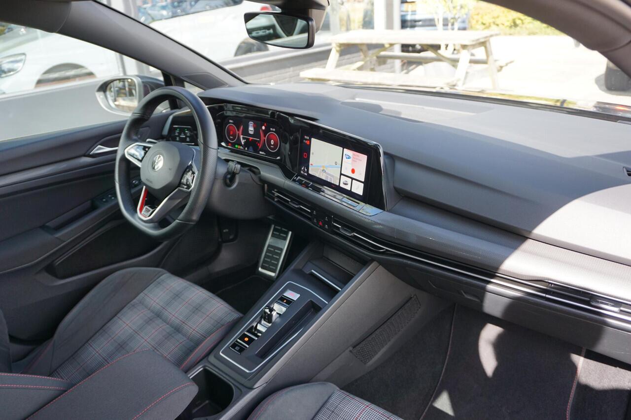 Volkswagen GOLF 2.0 TSI GTI | IQ | 18 inch