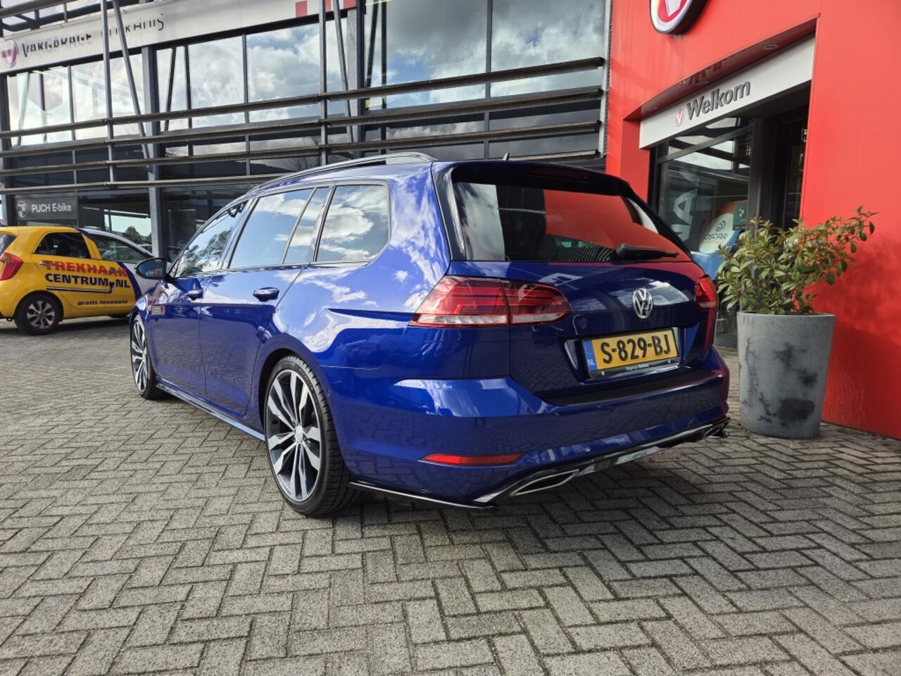 Volkswagen GOLF Variant 1.5 TSI 150pk HighLine Business R-Line