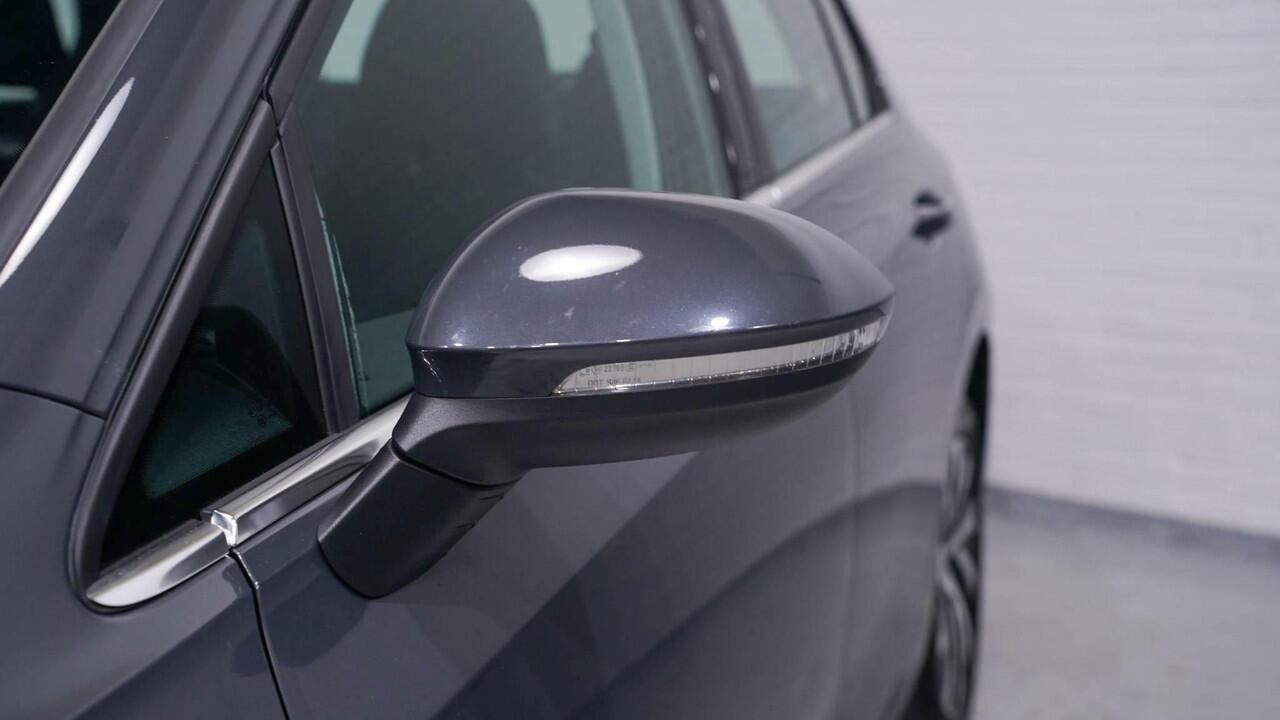 Volkswagen GOLF 1.4 eHybrid Style Navi Sport/comfort stoelen Massage Memory Led koplampen Apple Carplay Camera