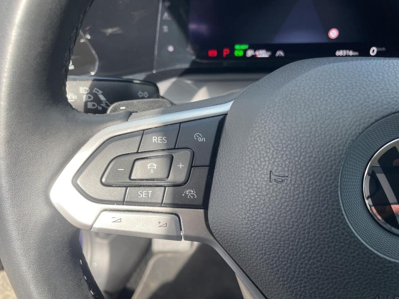 Volkswagen GOLF 1.4 eHybrid Style | Stoel geheugen | Camera | Stoel verw | Cruise