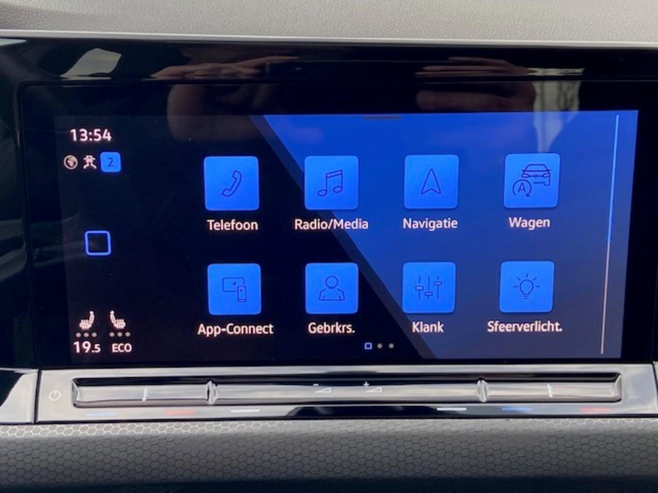 Volkswagen GOLF 1.4 eHybrid GTE / PANODAK / NAVI / APP.Connect / 18"LMV / Trekhaak