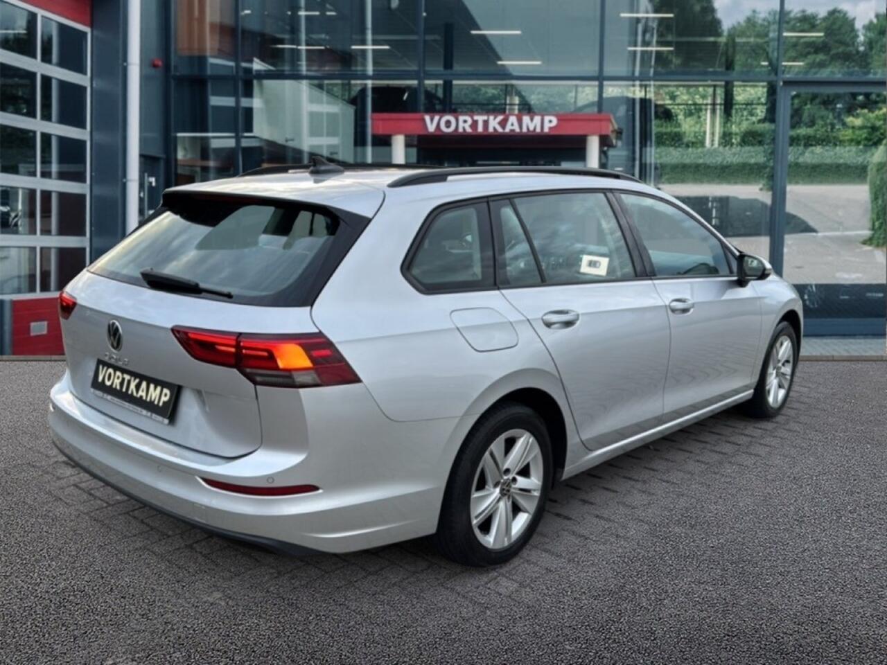 Volkswagen GOLF 2.0 TDI LIFE BUSINESS TREKHAAK/NAVI/CARPLAY/ACC/PDC/STOEL-STUURVERW