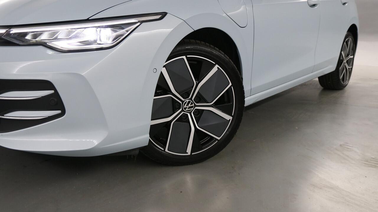 Volkswagen GOLF 1.5 eHybrid 204pk Style Edition DSG / Navigatie via App Connect / Stoel+Stuurverwarming / Camera