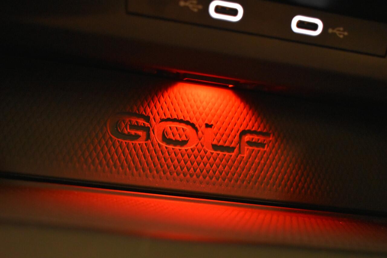 Volkswagen GOLF 1.4 eGTE 245PK El Trekh Camera Adaptive Cruise Carplay