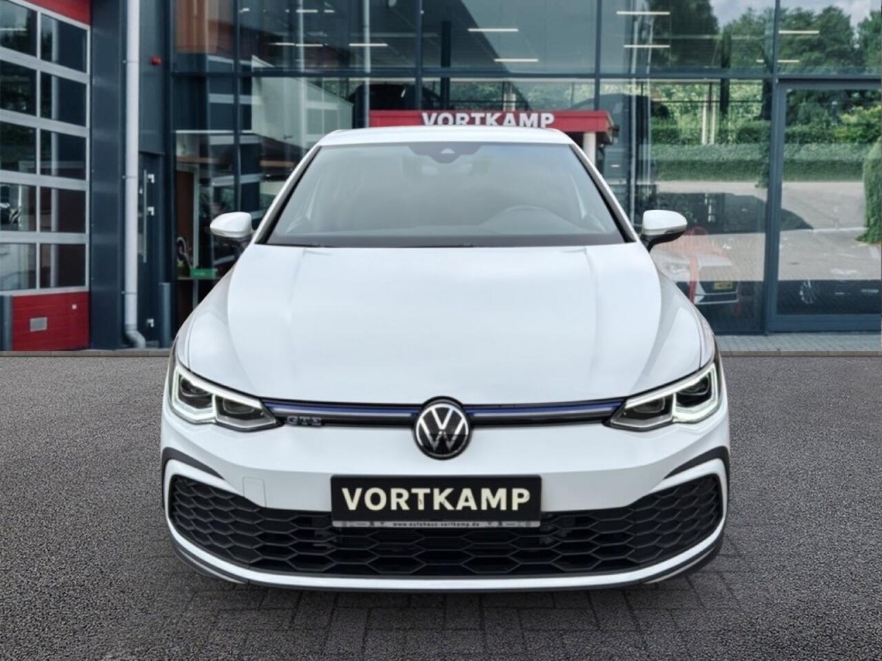 Volkswagen GOLF 1.4 TSI DSG GTE CAMERA/NAVI/CARPLAY/STOEL-STUURVERW