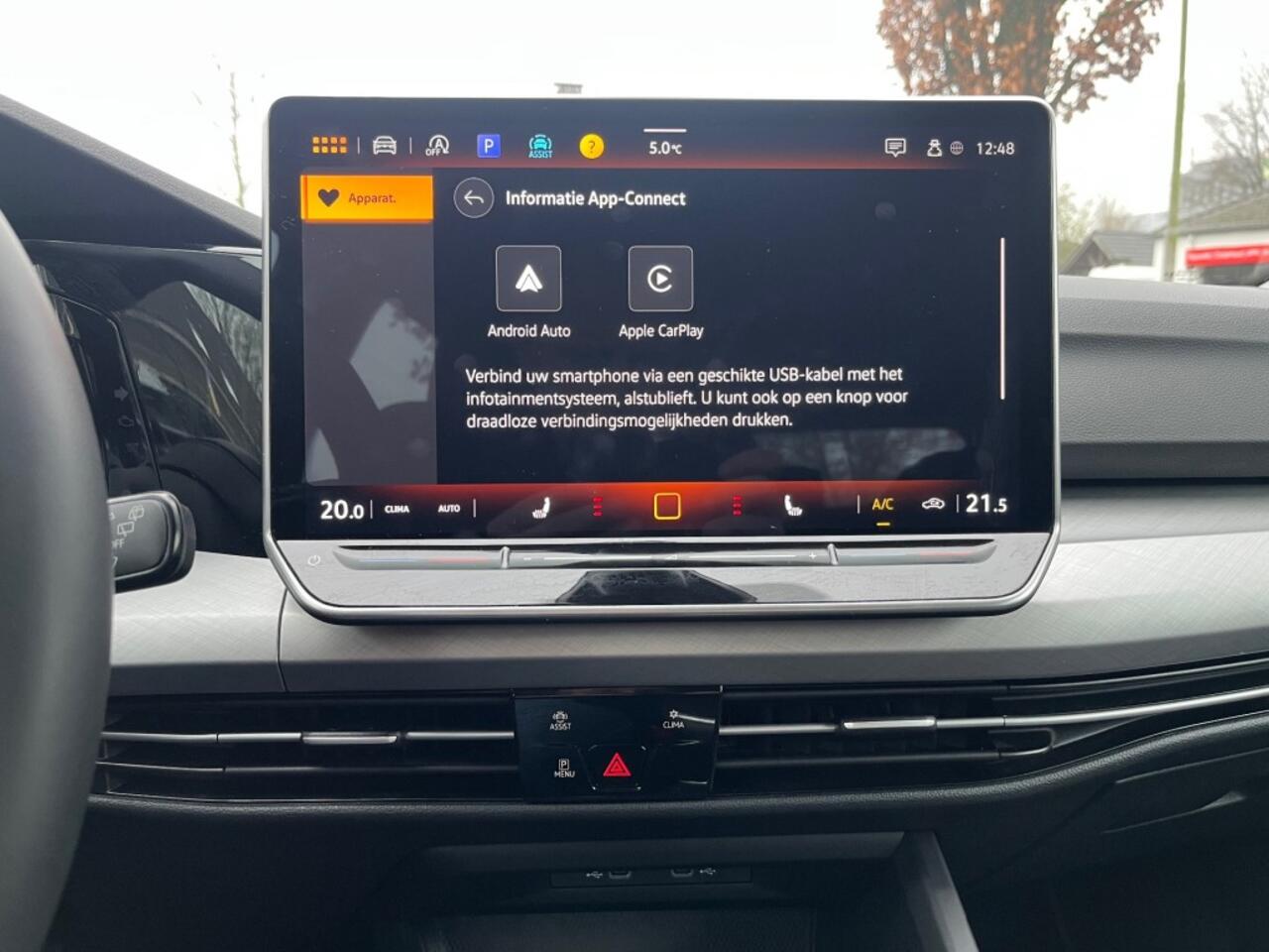 Volkswagen GOLF 1.5 TSI LIFE EDITION / STOEL+STUUR VERW. / NAVI / ADAP. CRUISE / LED / DAB