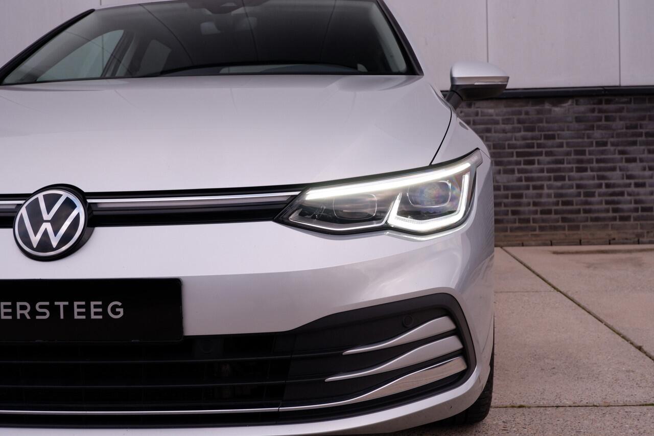 Volkswagen GOLF 1.4 eHybrid Style PHEV | Elek. Trekhaak | IQ-Light | Carplay | Memory | Navi | Sfeerverlichting
