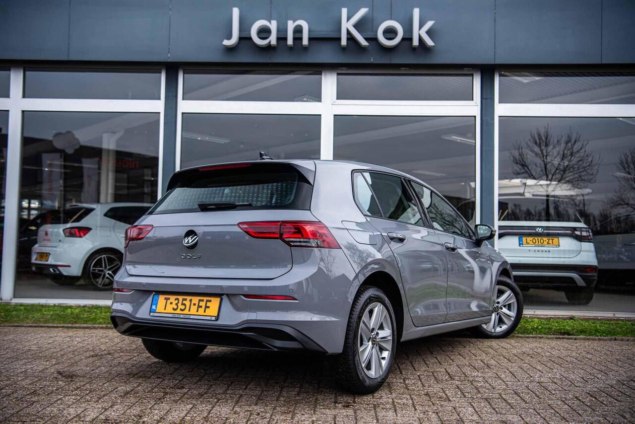 Volkswagen GOLF 1.0 TSi 110 pk Life | Achteruitrijcamera | Parkeersensoren | Digit. Instrumentarium