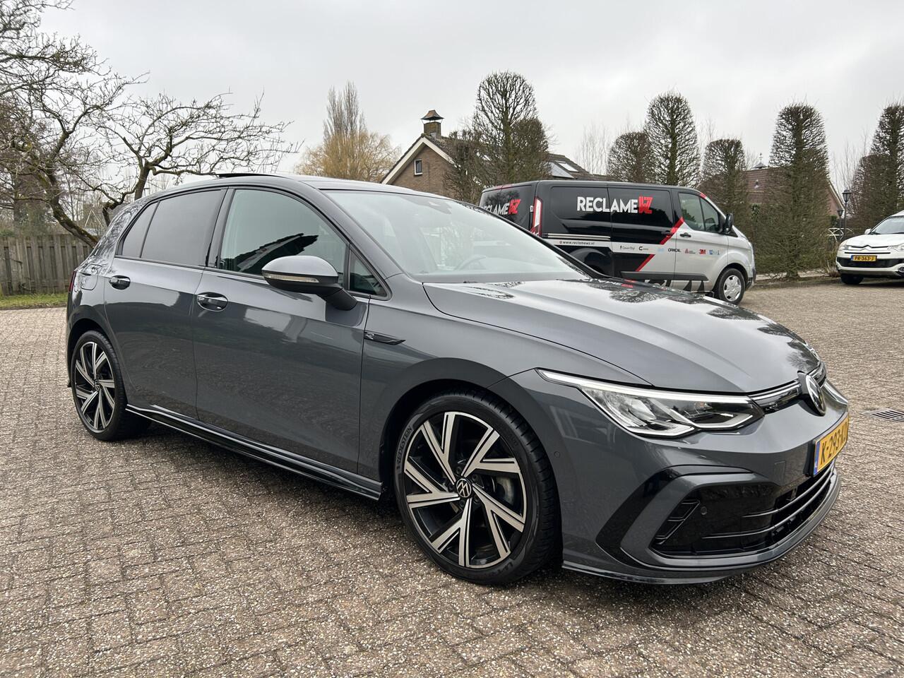 Volkswagen GOLF 1.5 TSI R-Line